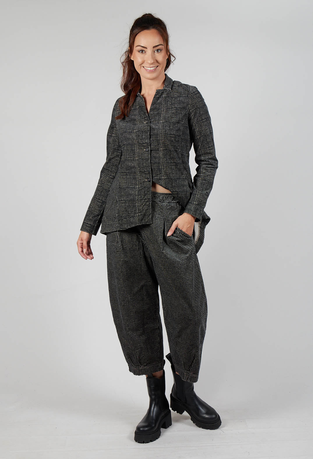 Bianco PR Trousers in Vichi Nero