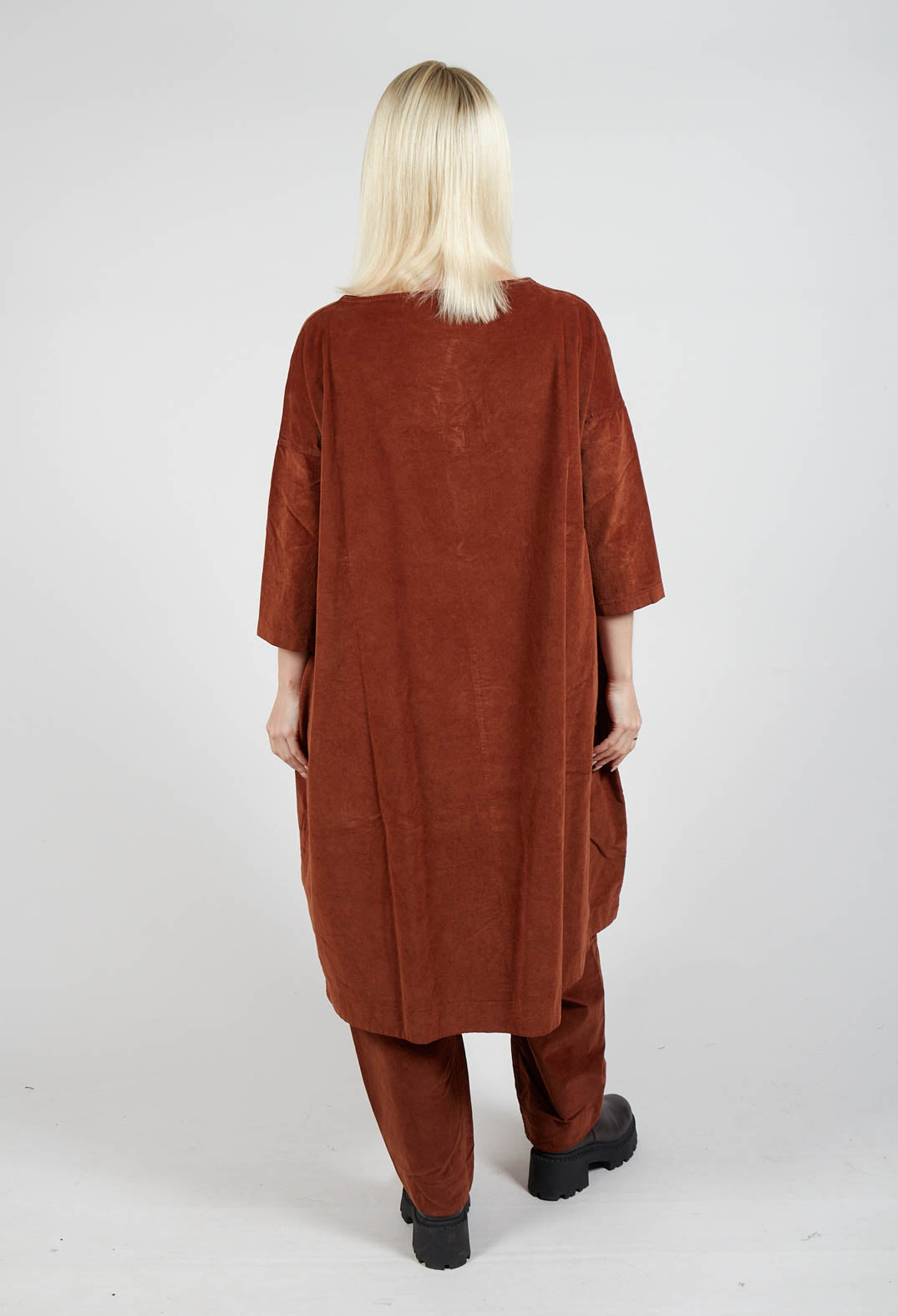 Boat Neck Dress V in Rust