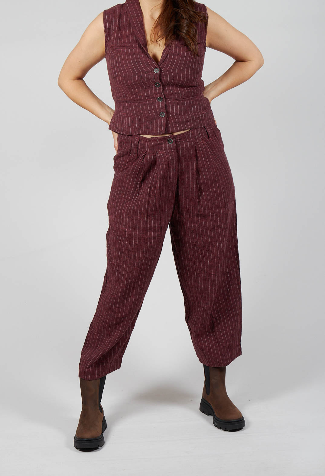 Botvi Trousers in Burgundy