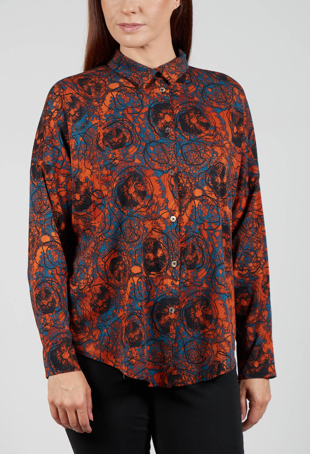 Button Up Shirt in Funghiarancio