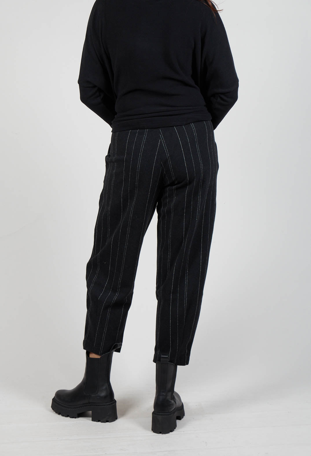 Cervo J Trousers in Nero 31319