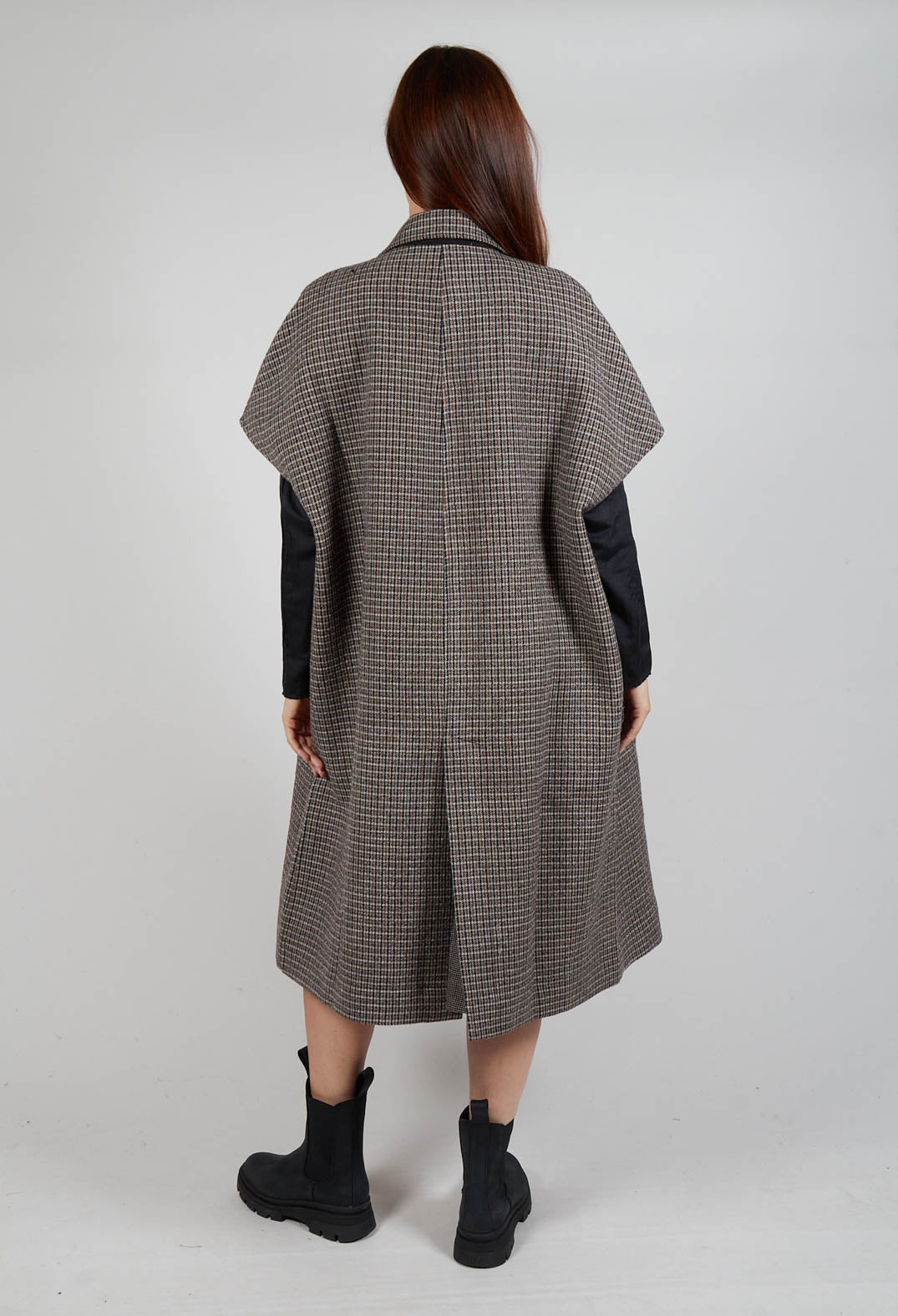 Check Wool Sleeveless Coat in Check