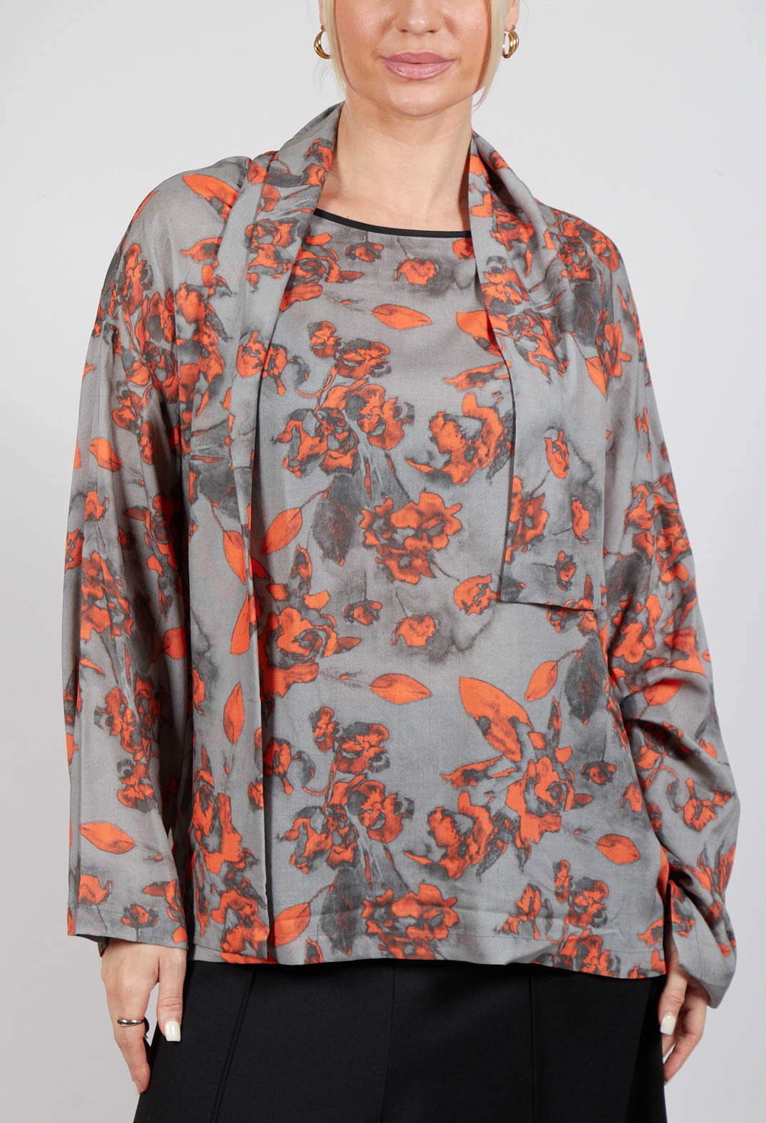 Clap Blouse in Grey and Orange