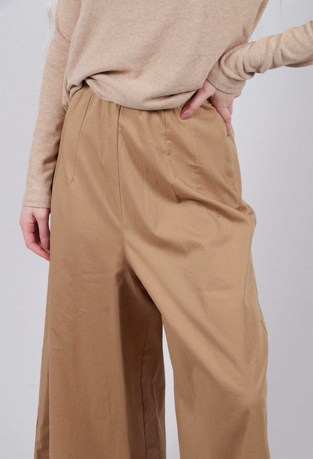 Classic Trousers in Sabbia