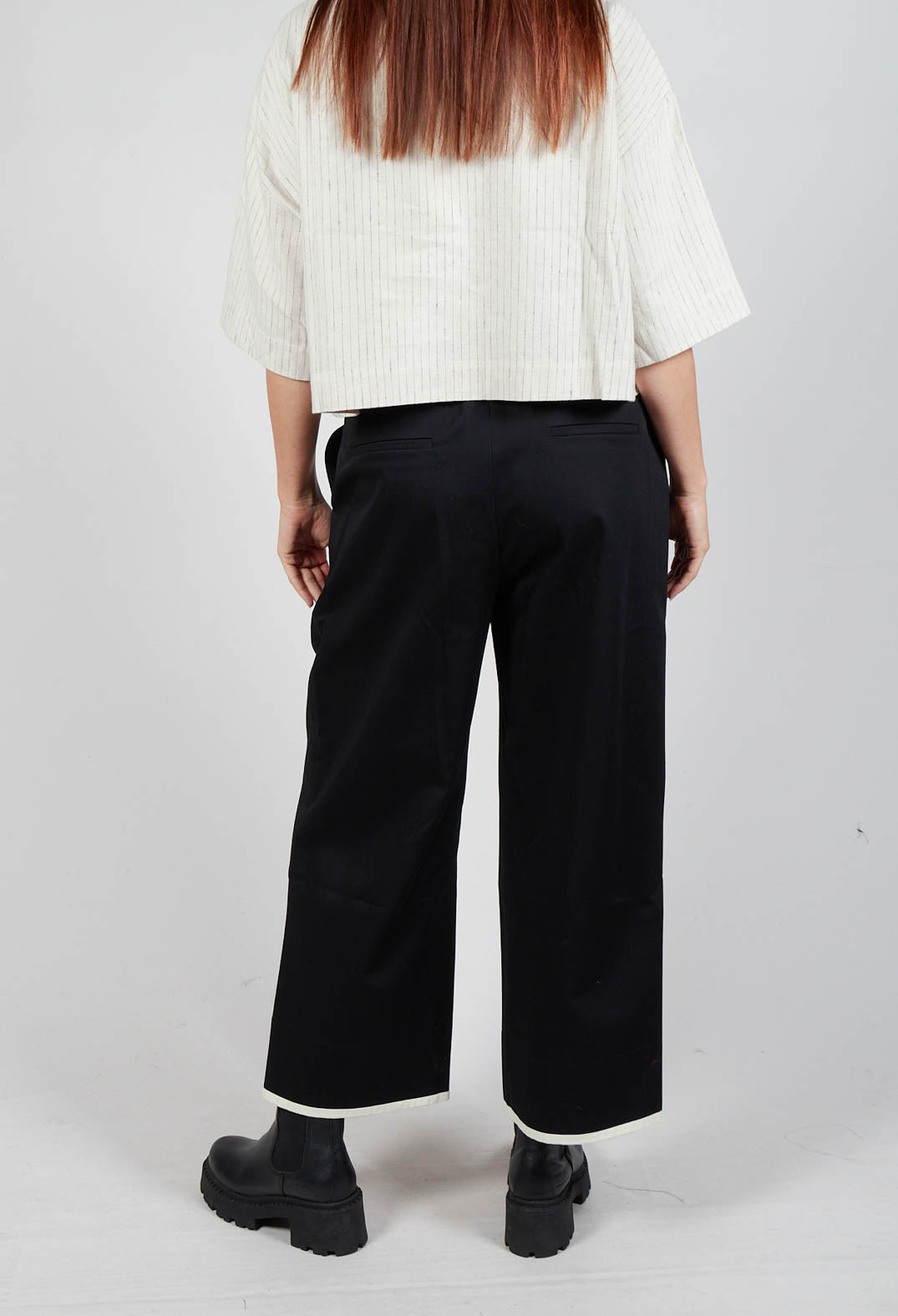 Contrast Hem Cotton Trousers in Black