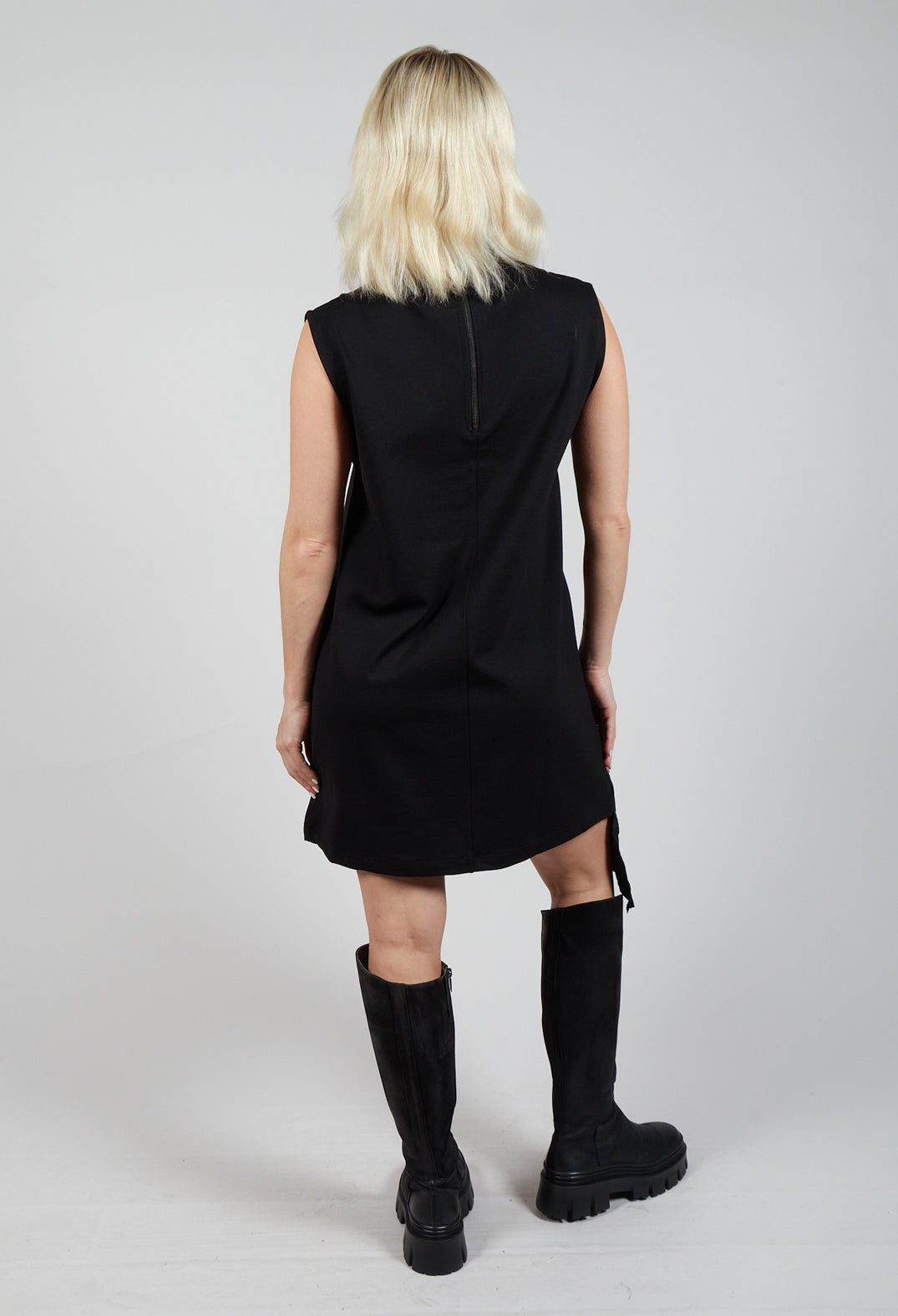 Contrasting Fabric Dress in Black