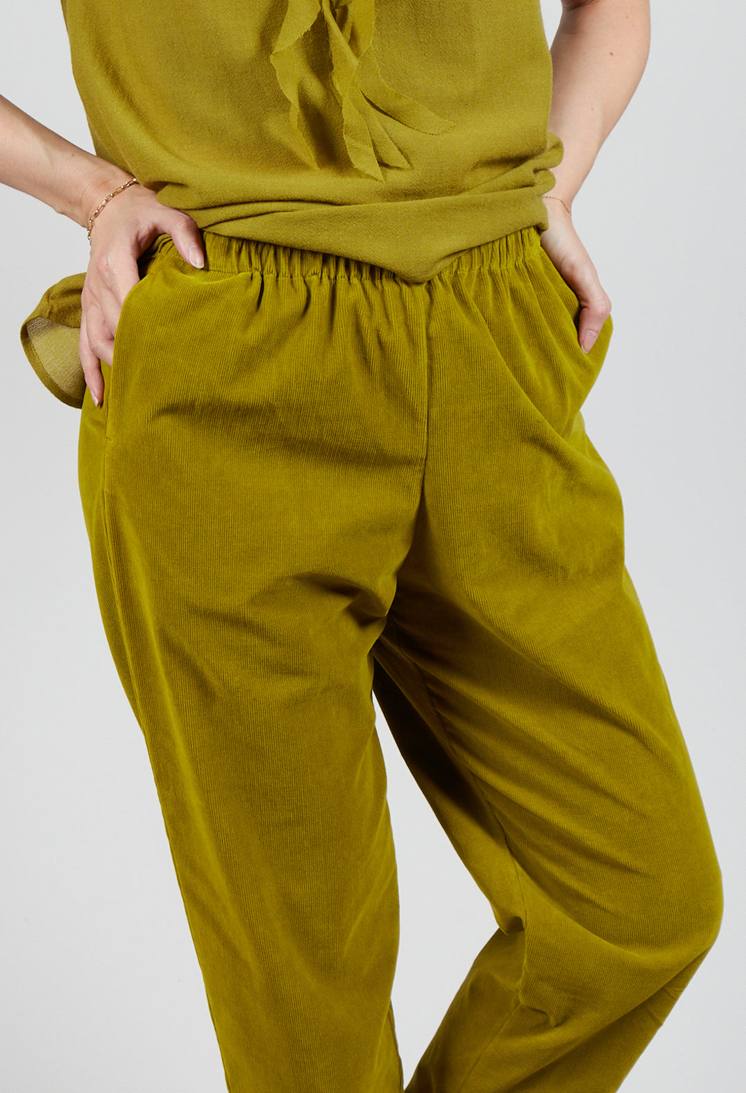 Corduroy Trousers in Grass