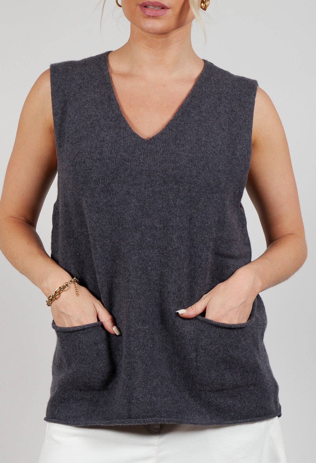 Corry V-Neck Tank Top in Metallic