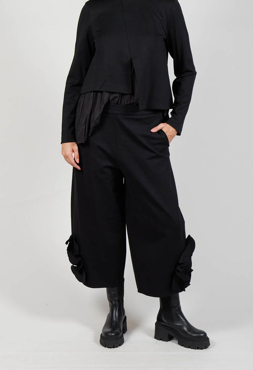 Cropped Trousers with Embellishment Detail in Nero