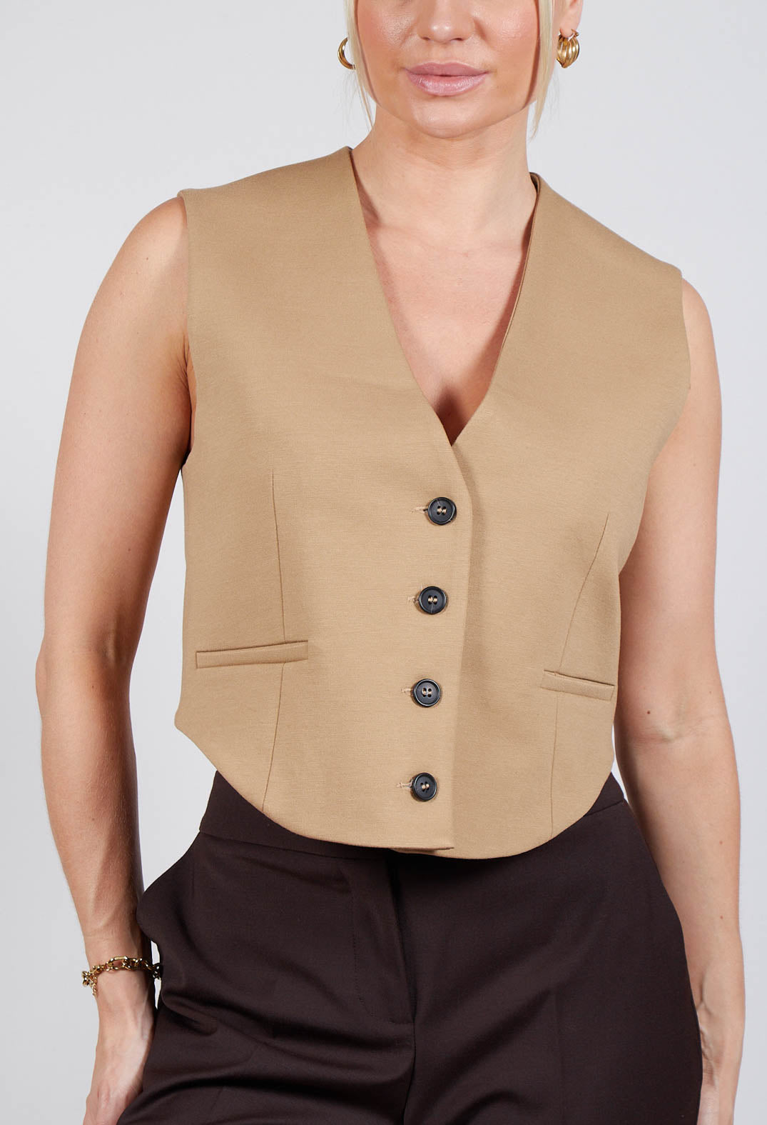 Cropped Waistcoat in Camel