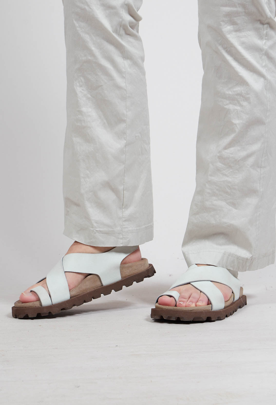 Crossover Sandals in Gasoline Bianco Ottico