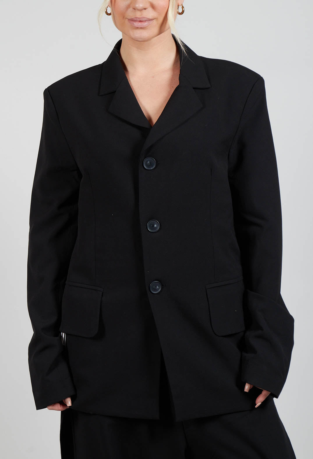 Cuna Blazer in Black