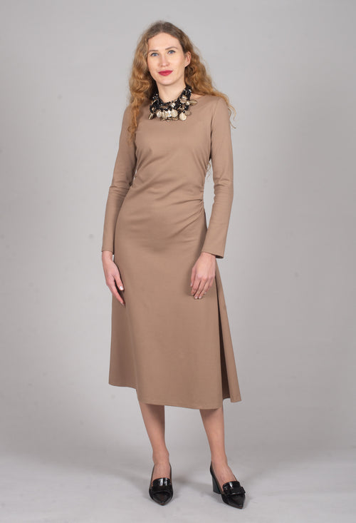 Fit Dress in Camel