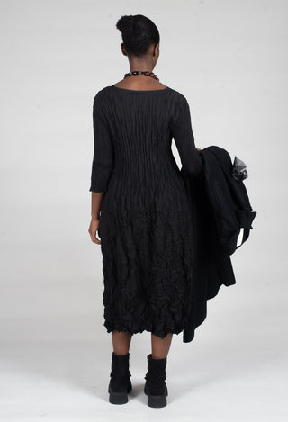 Three Quarter Sleeve Smash Dress in Black