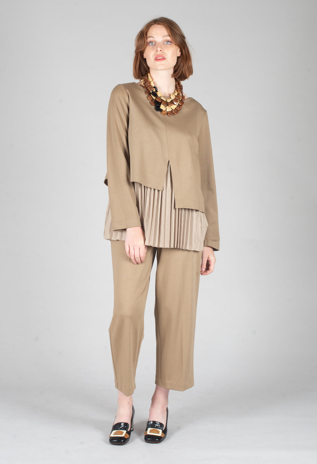 Straight Leg Trousers in Camel