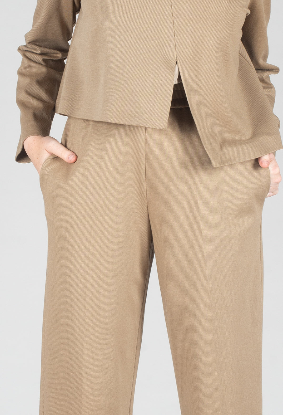 Straight Leg Trousers in Camel