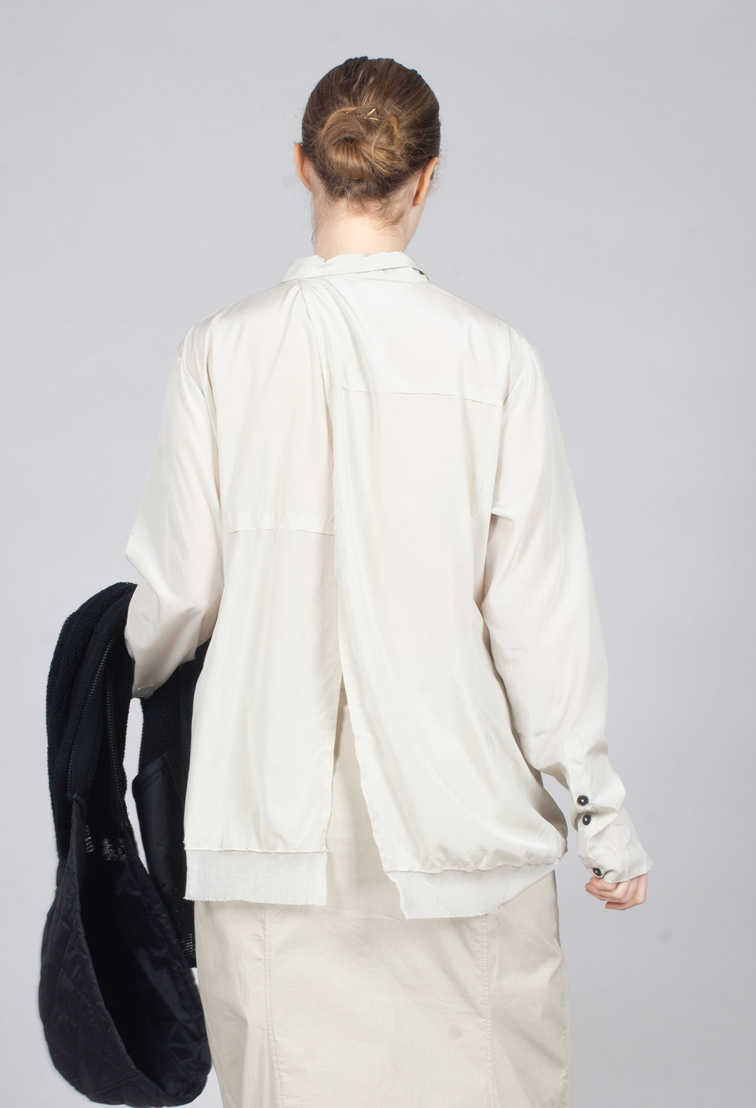 Contrast Hem Shirt in Eraser