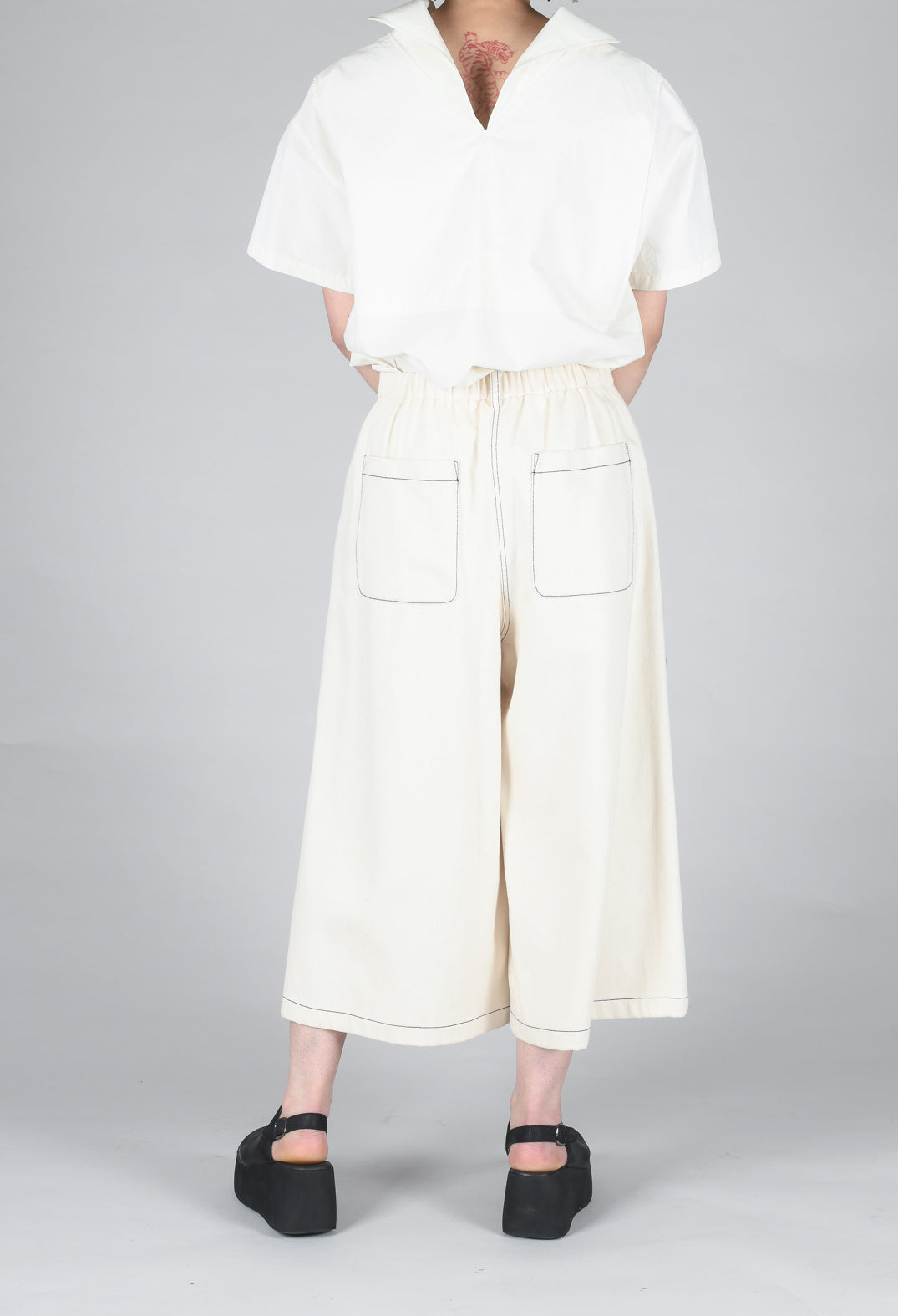 Contrast Stitch Wide Culottes in Off White