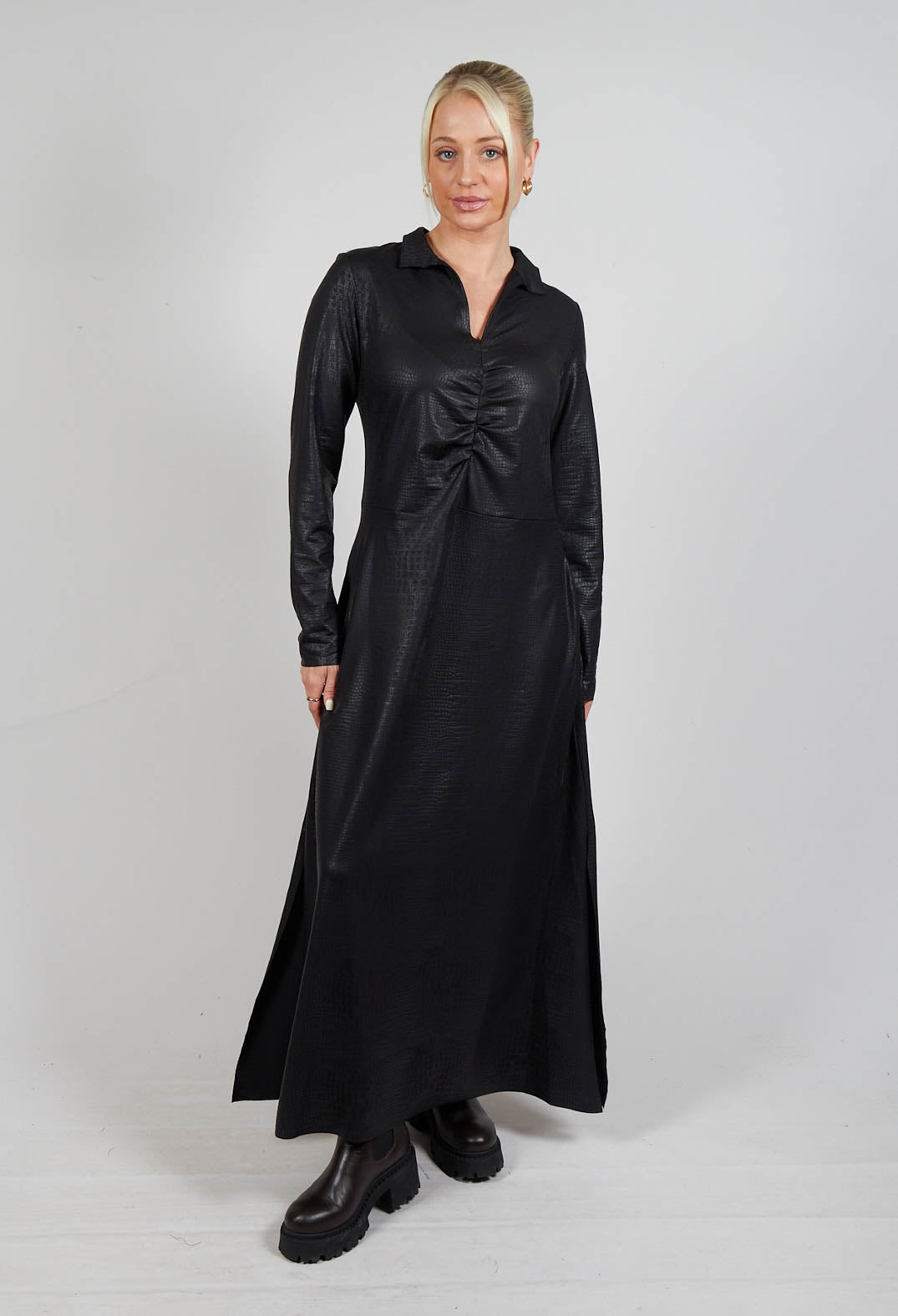 Daga Dress in Black