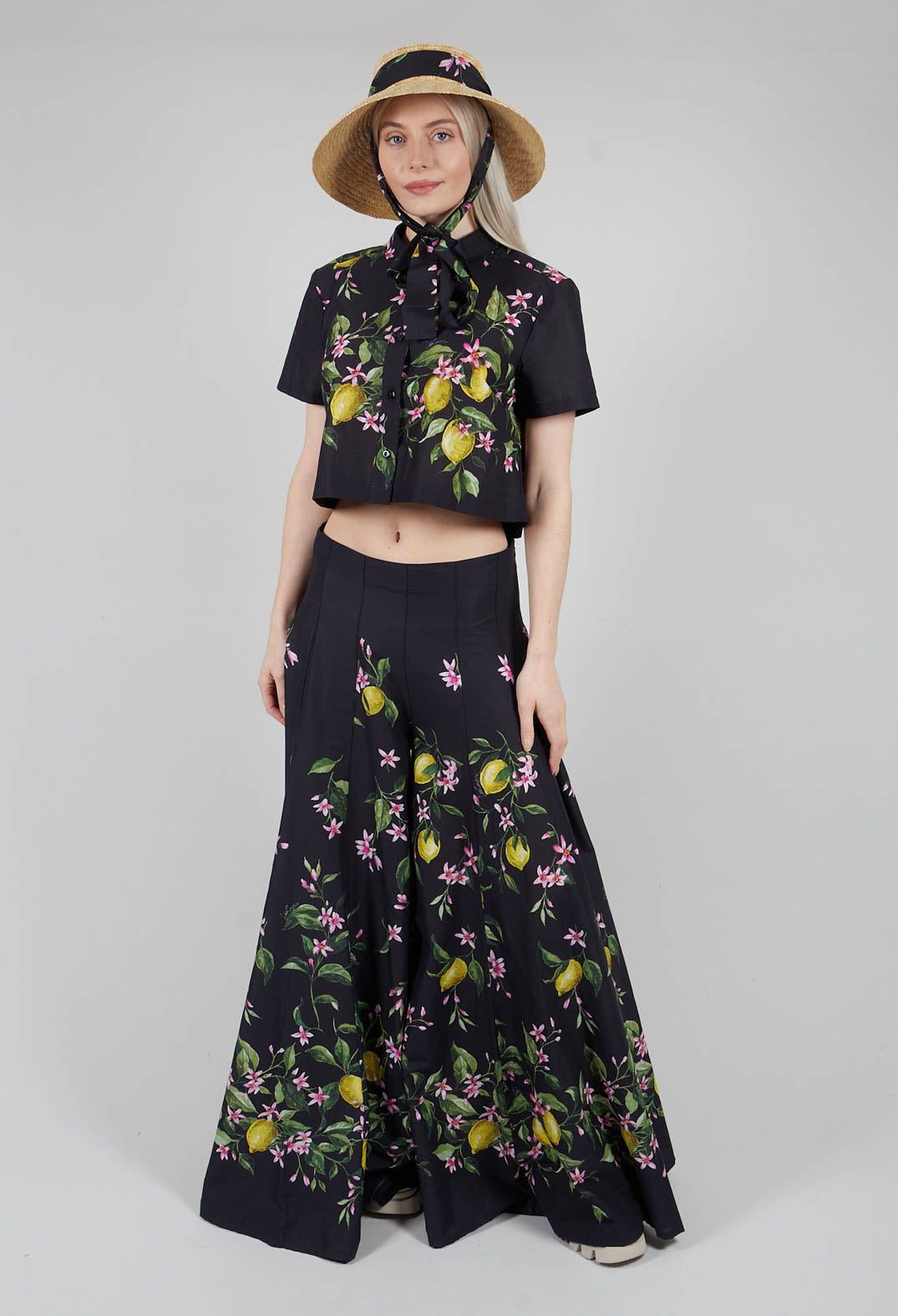 Debby Skirt in Nero Limoni