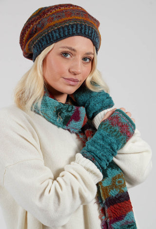 Decorative Wool Armwarmers in Turquoise