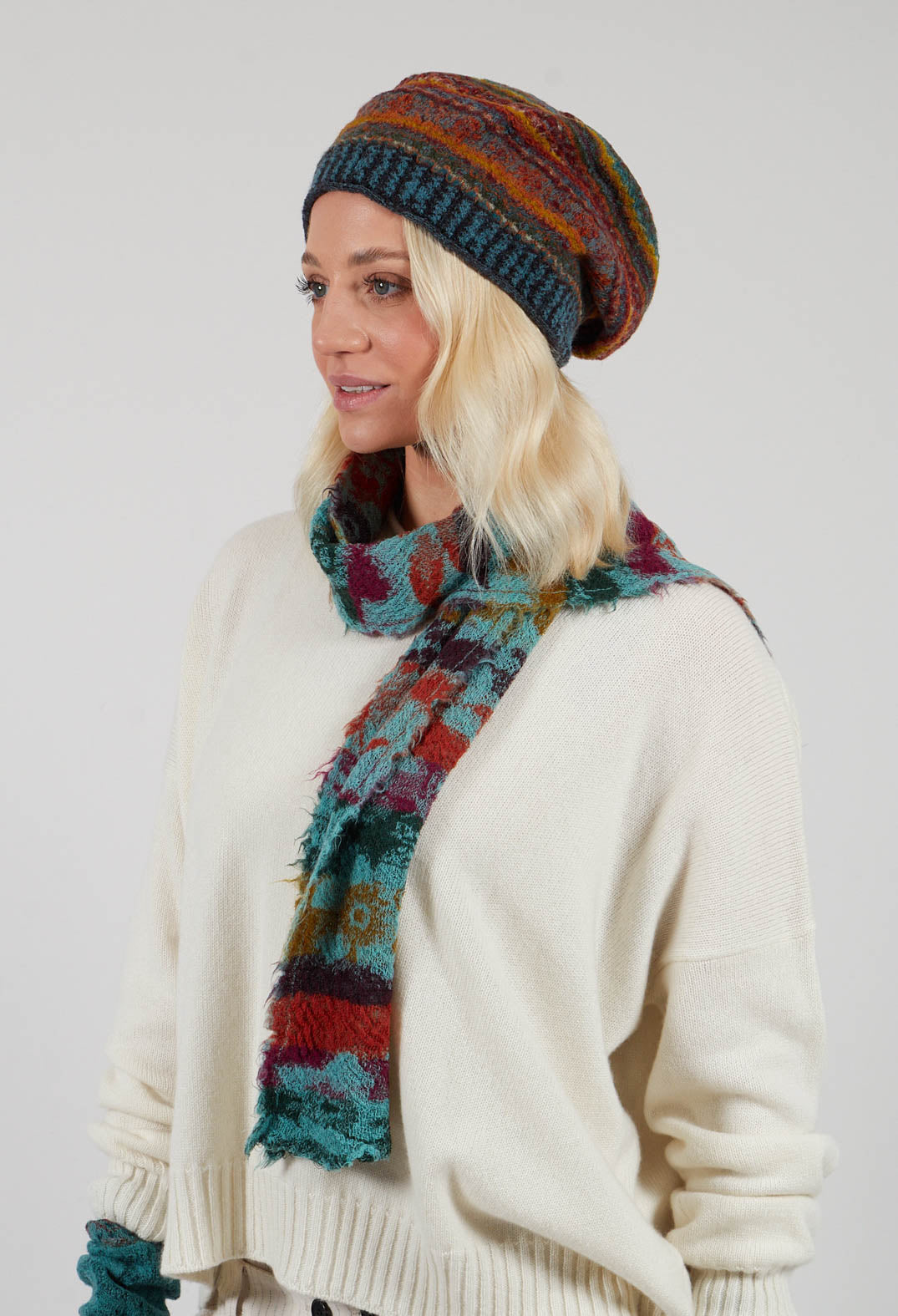 Decorative Wool Hat in Turquoise