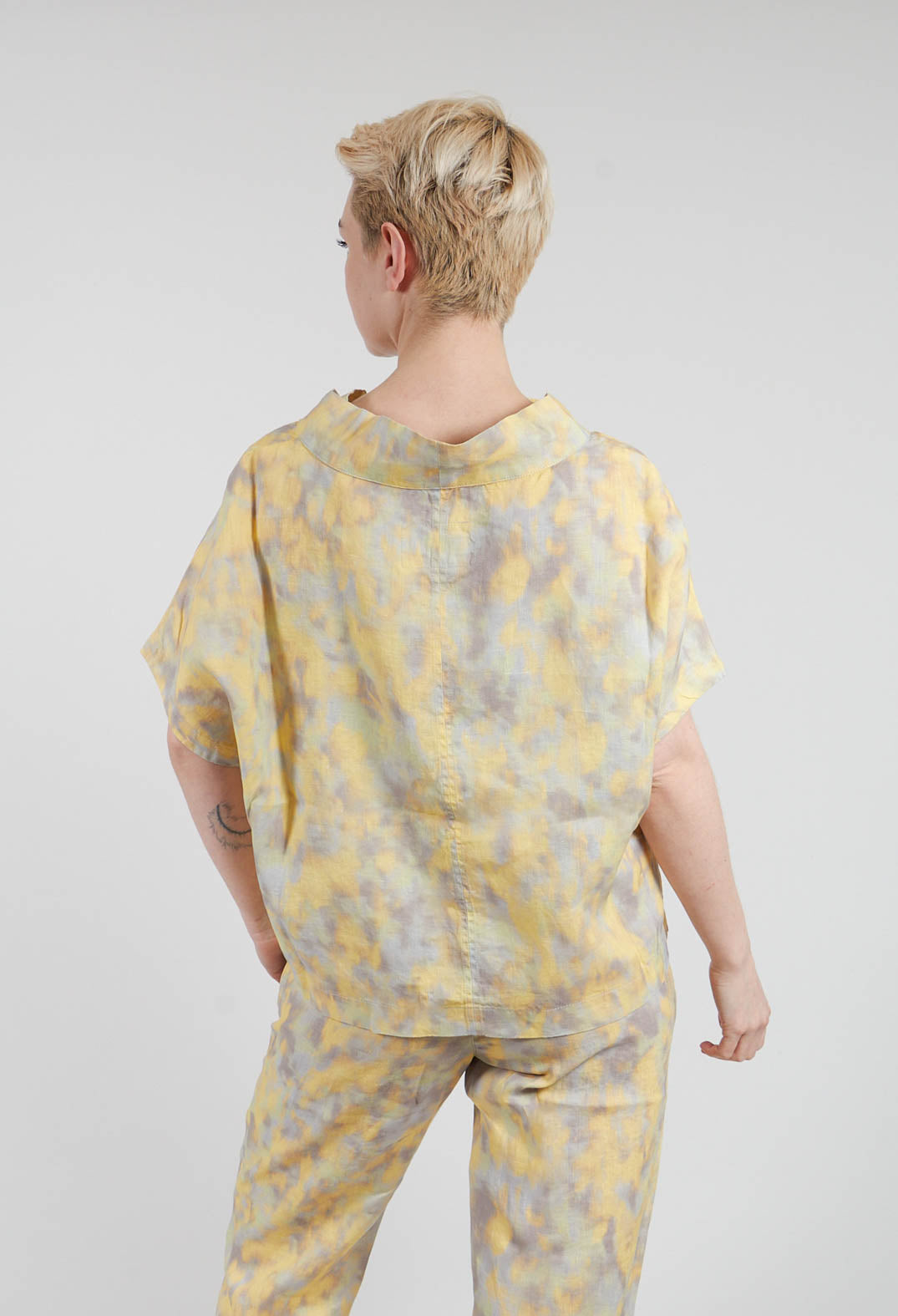 Diva Shirt in Sunlight Print