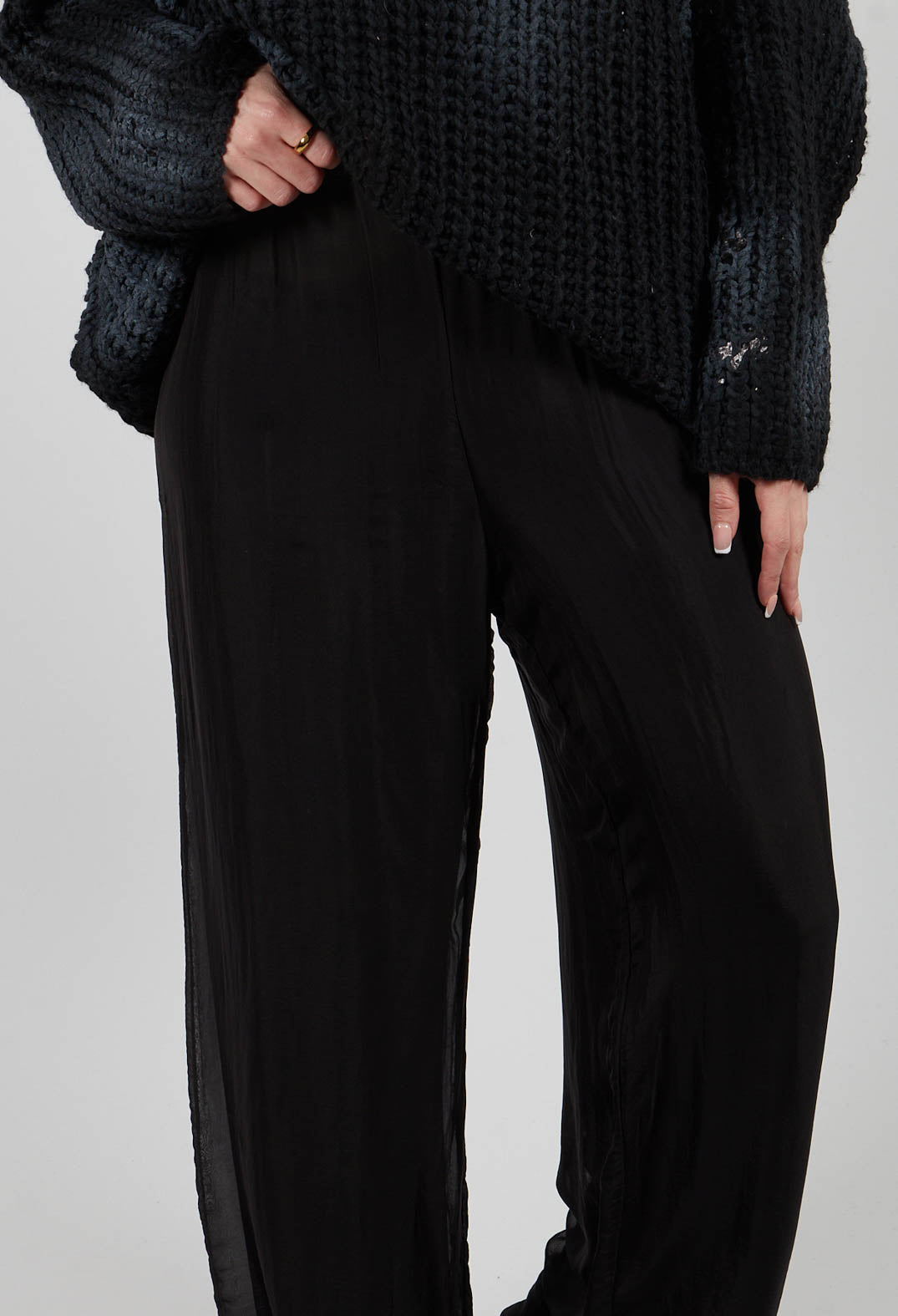 Double Layer Trousers in Viscosa Seta Nero