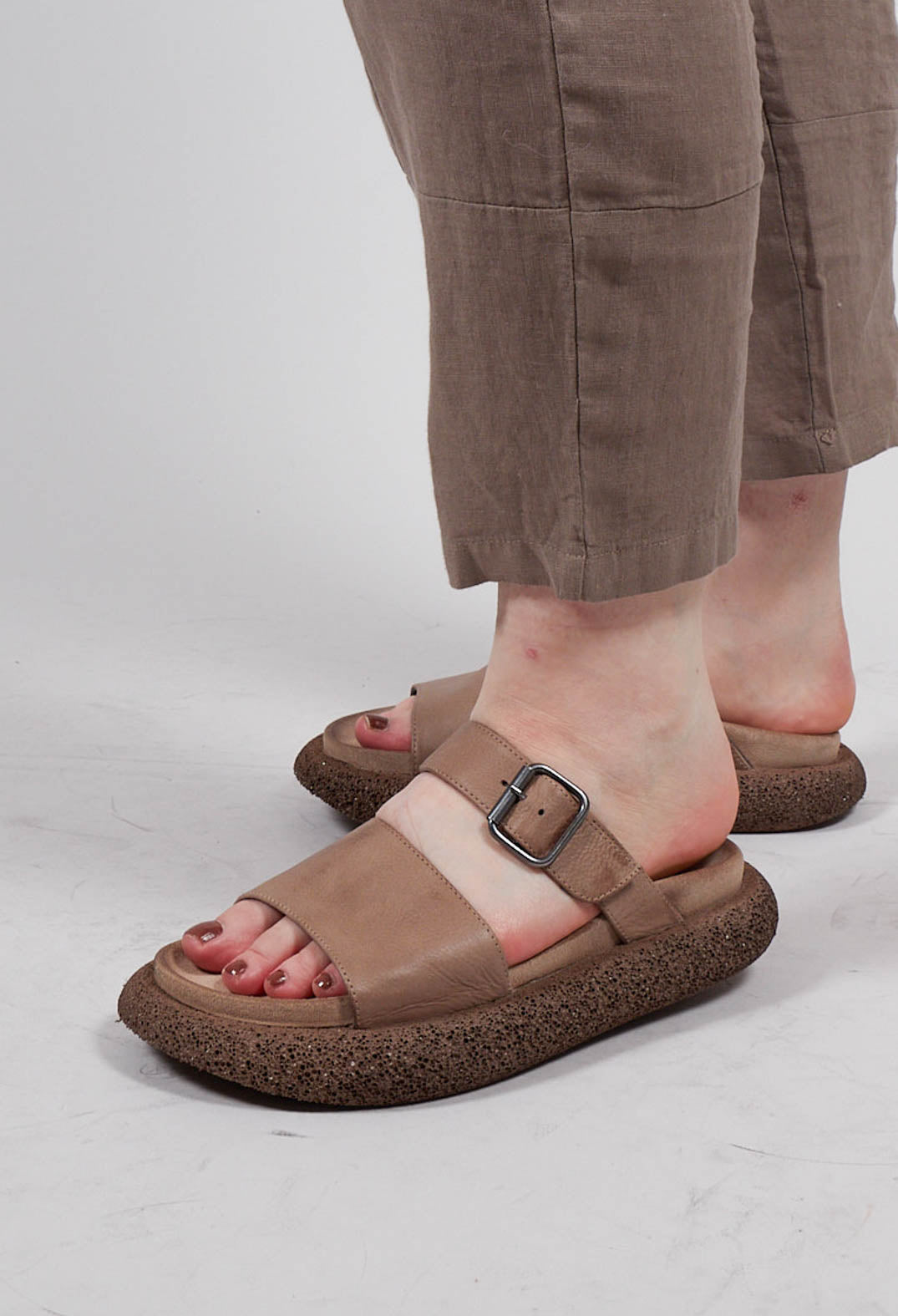 Double Strap Sandal in Gasoline Malto