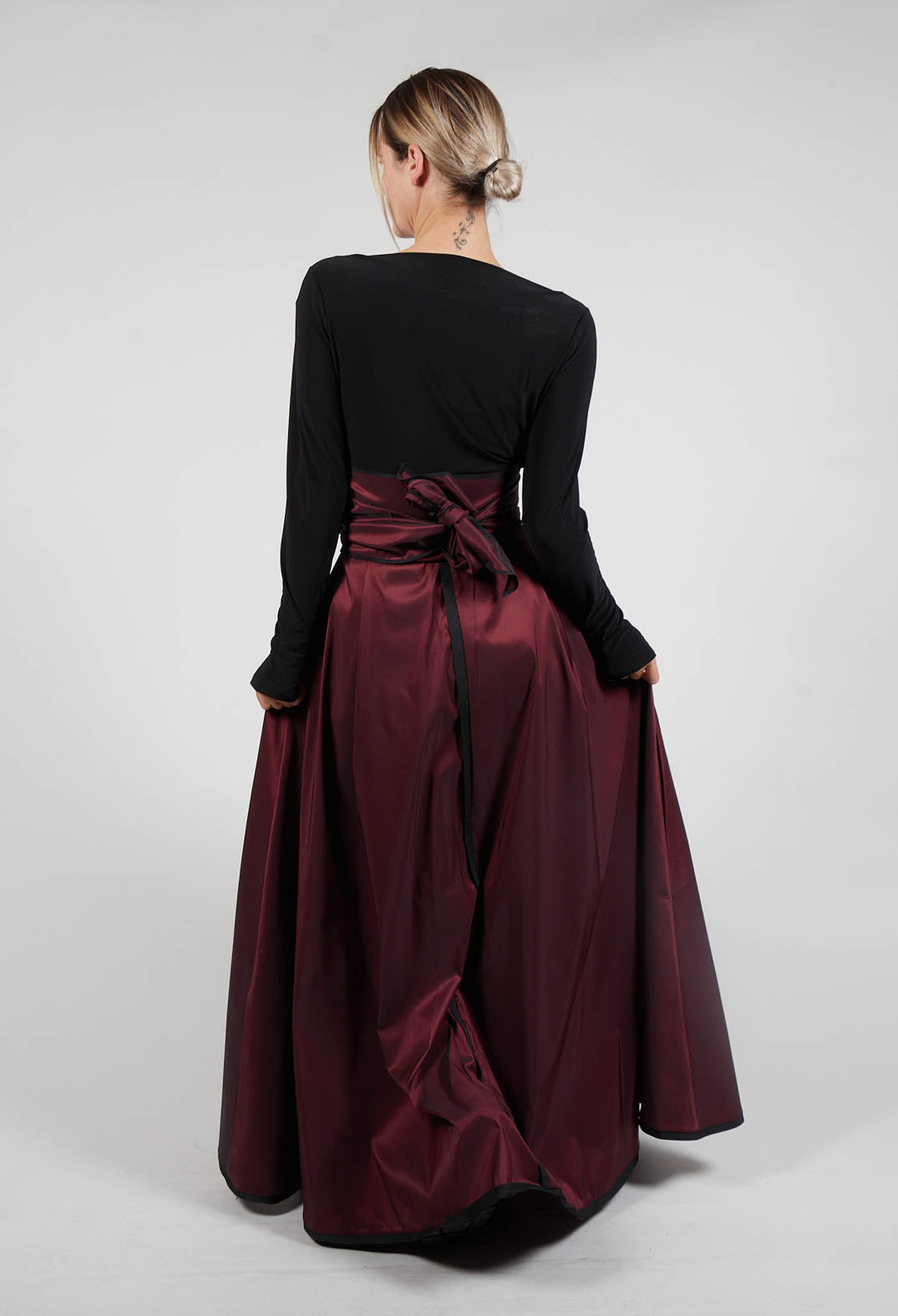 Dress Kivi2 In Black Burgundy