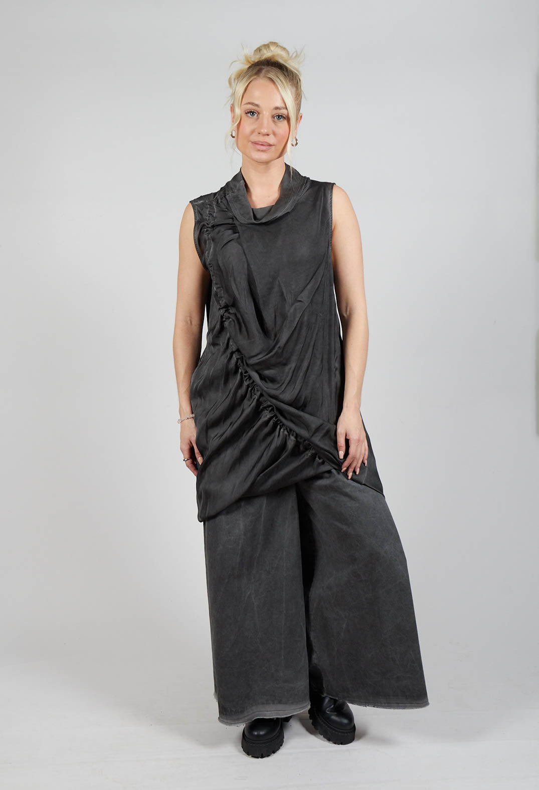 Dress in Raso di Viscosa Grey Storm