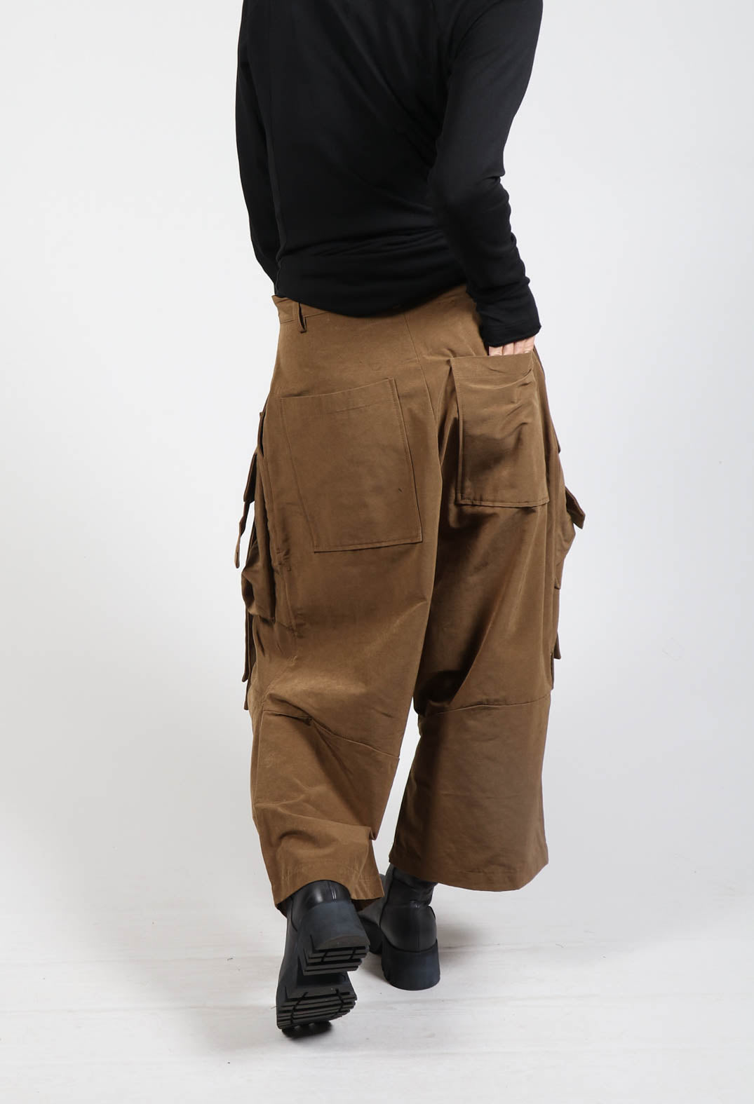 Drop 4 trousers in pure wool | GutteridgeUS | Men's Suits