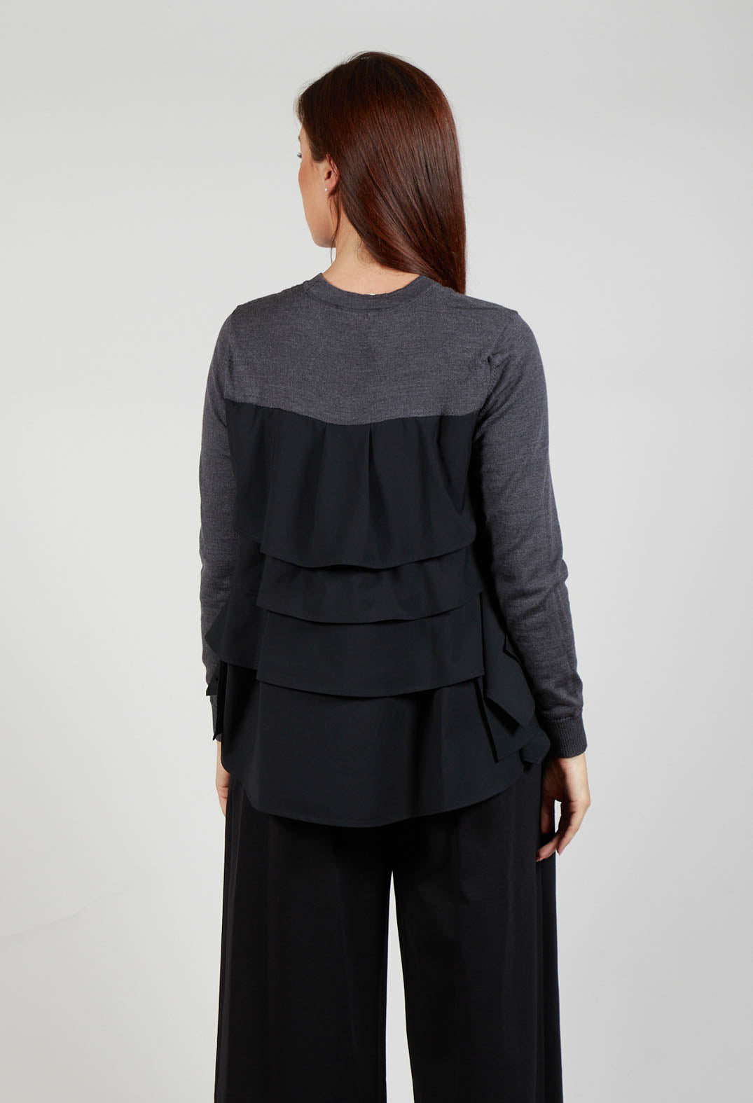 Dual Fabric Jumper in Antracite and Nero