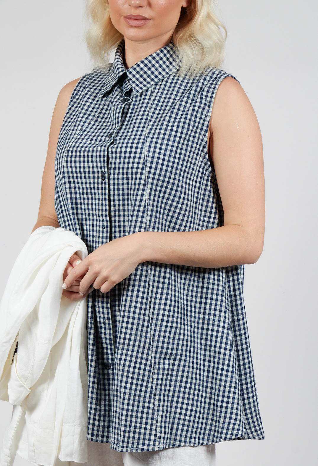 Sleeveless Shirt in Checker Blue