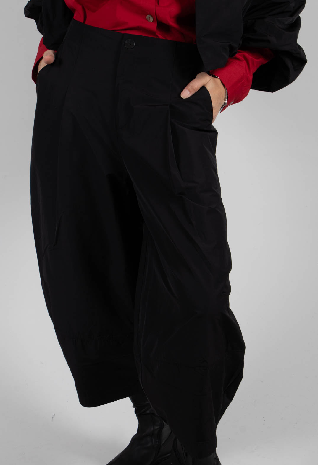 Fukkura Poplin Pants in Black