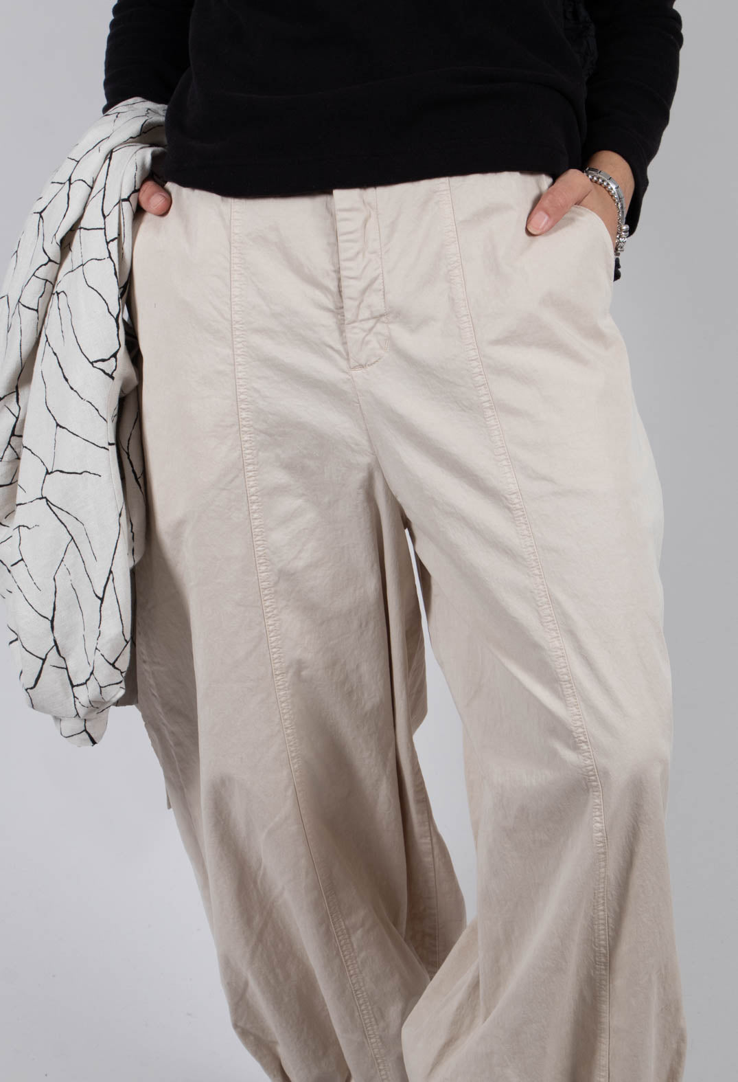 Wide Balloon Trousers in Sand