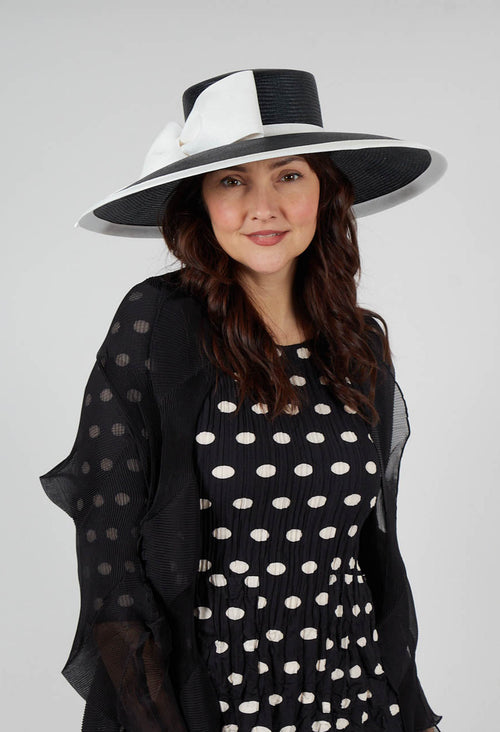 Bow Hat in Black and Ivory