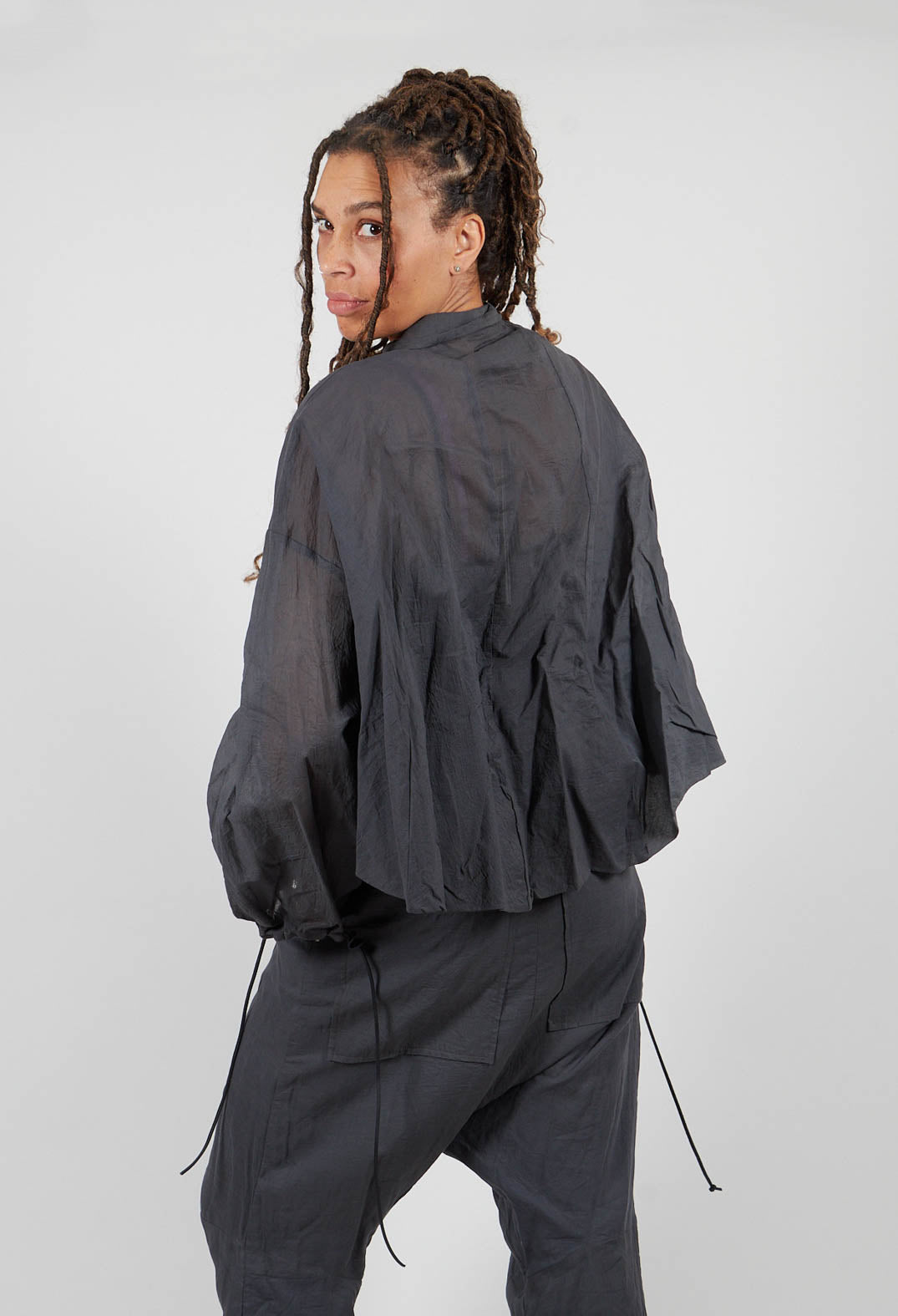 Shirt with Cuff Pull Toggles in Coal Cloud Stiff