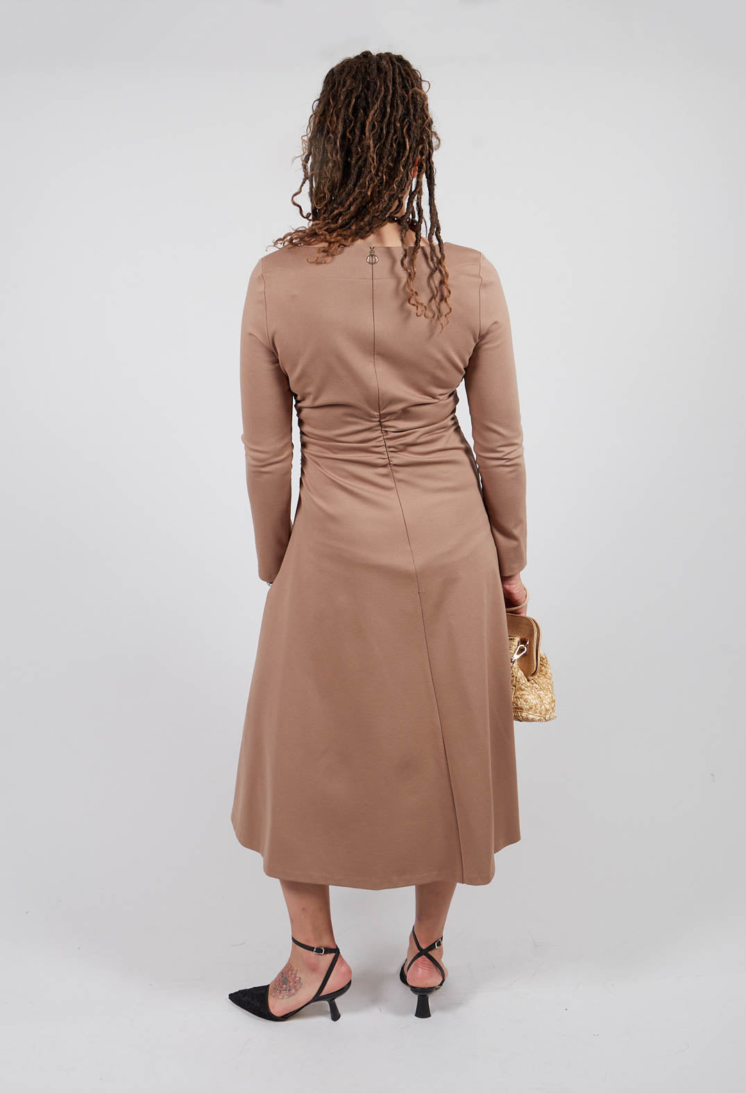 Fit Dress in Camel