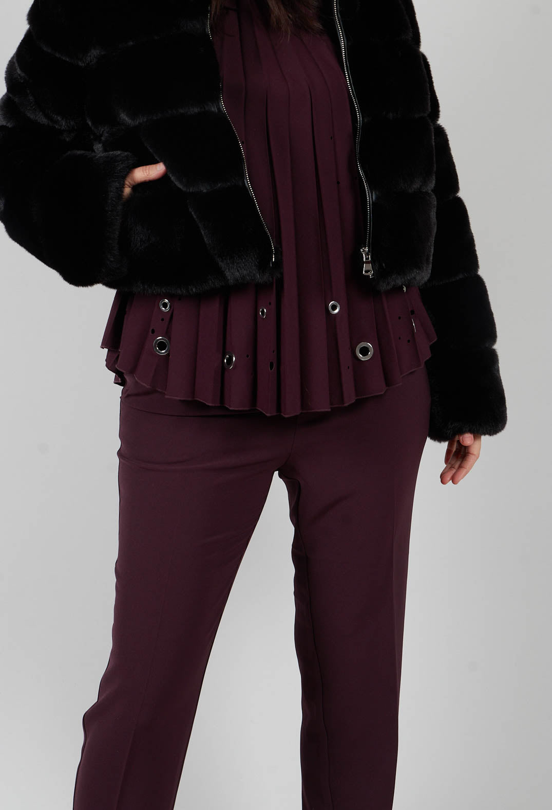 Cigarette Trousers in Plum