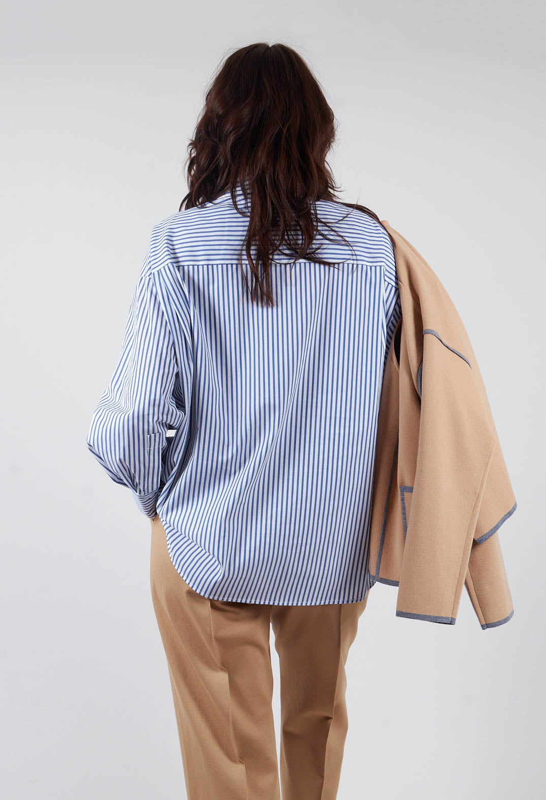 Striped Shirt in Off White and Antacite