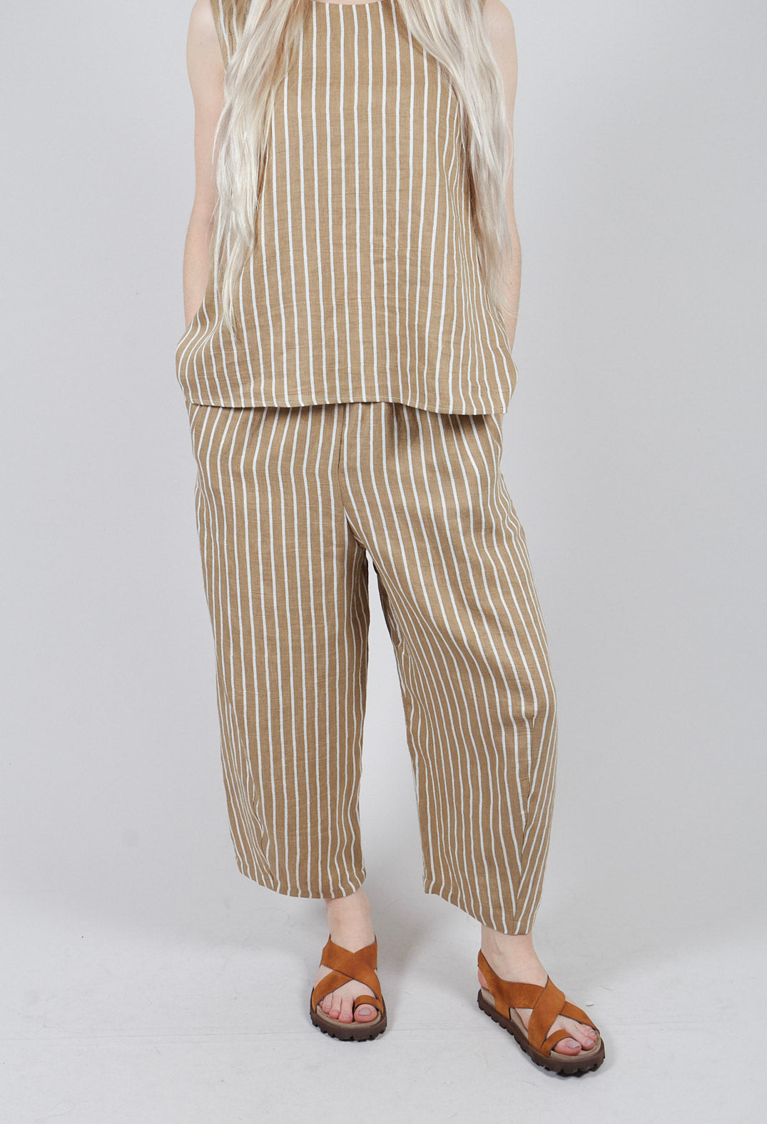 Easy Trousers in Riga Sabbia