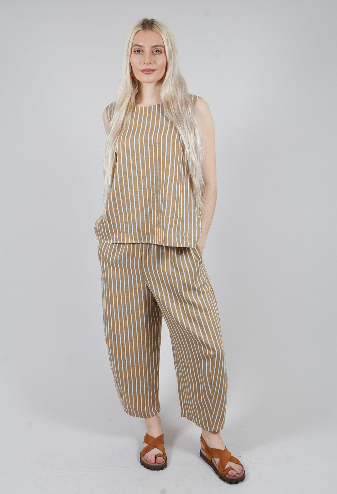 Easy Trousers in Riga Sabbia