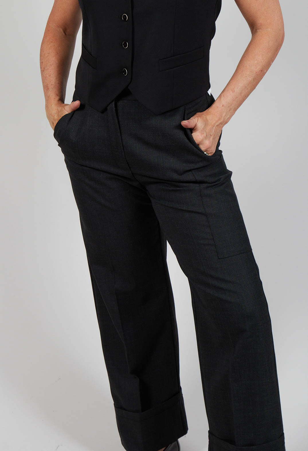 Ella Trousers in Dark Grey