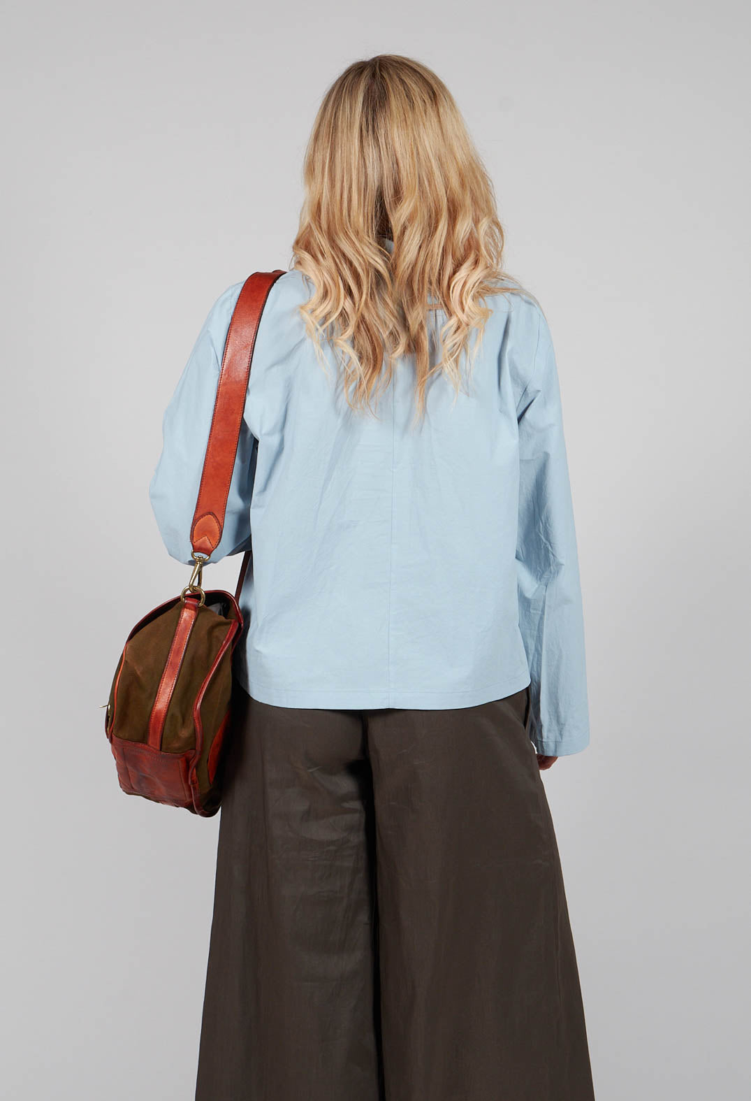 Cropped Patch Pocket Shirt in Blue