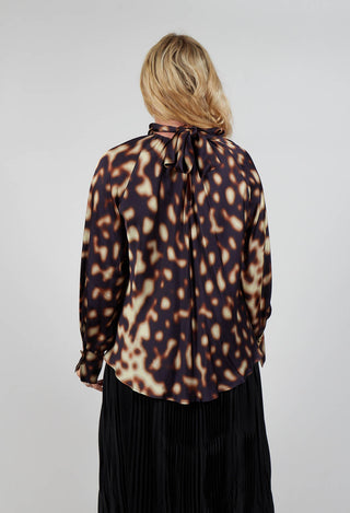 Elsa Blouse in Blurred Print