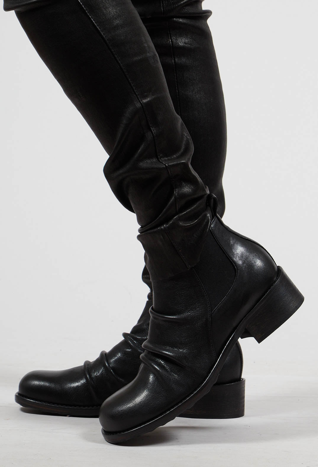 Fellini Ankle Boots in Nero