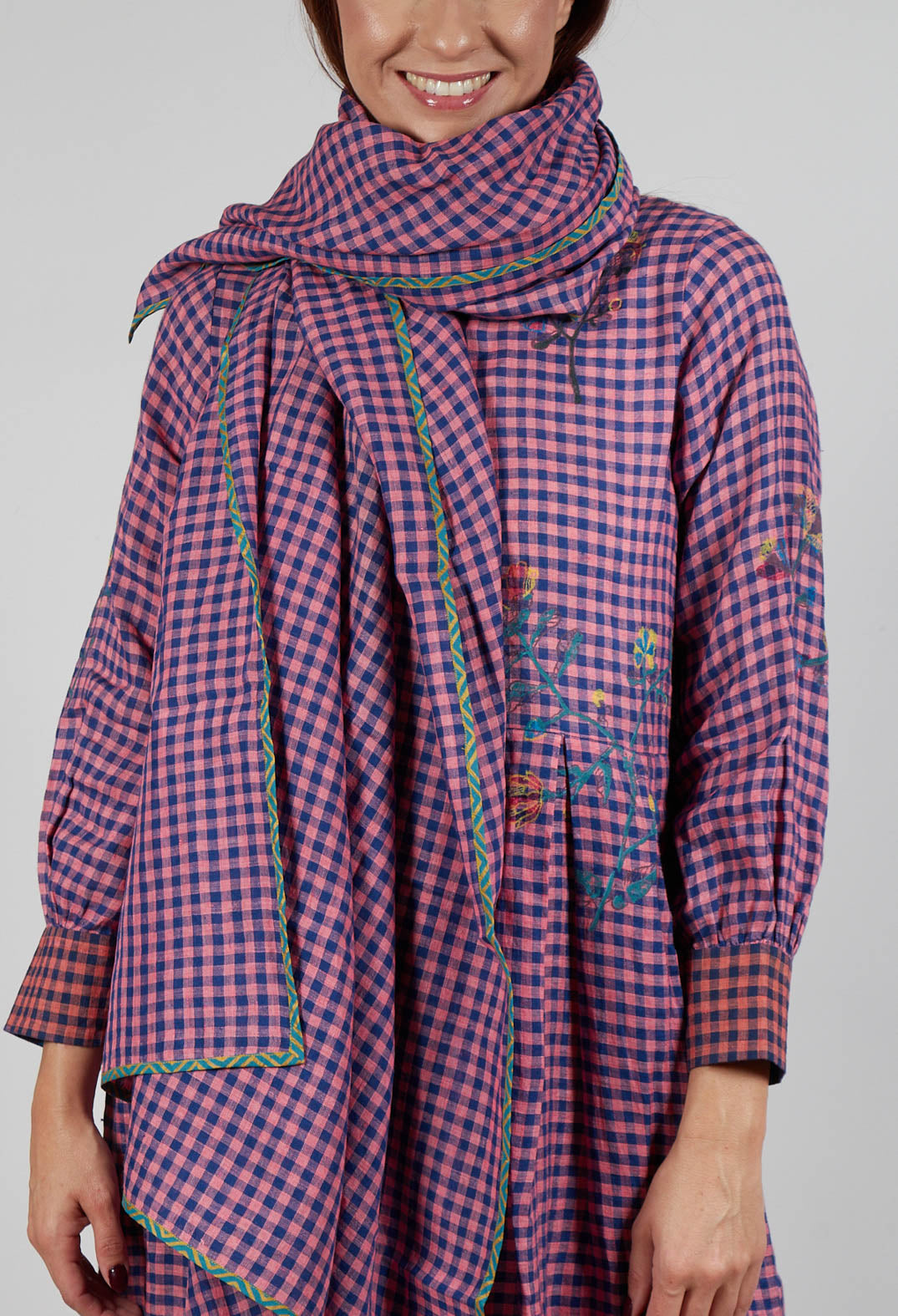 Gingham Stole in Pink