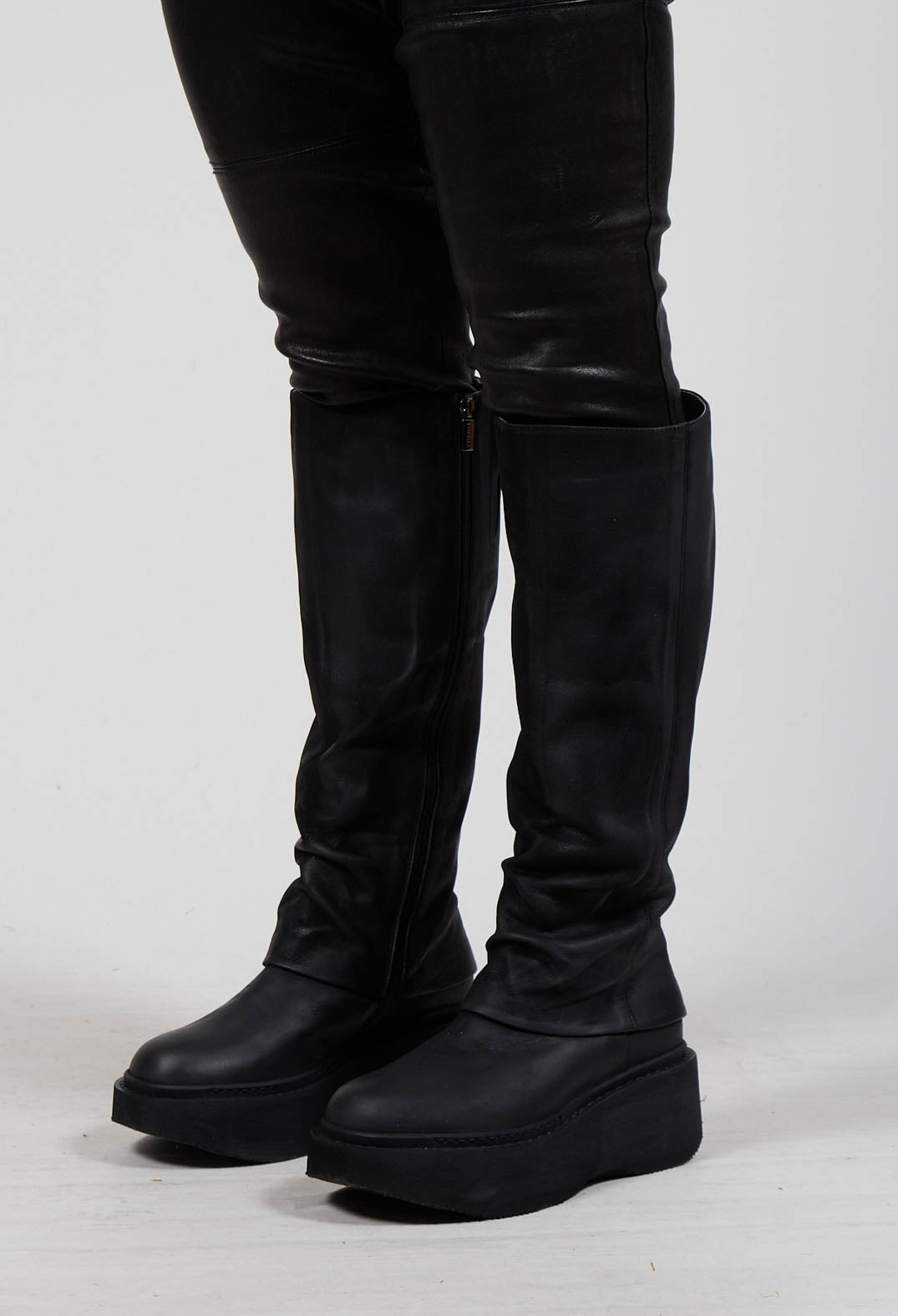 High Boots with Platform Sole in Gasoline Nero