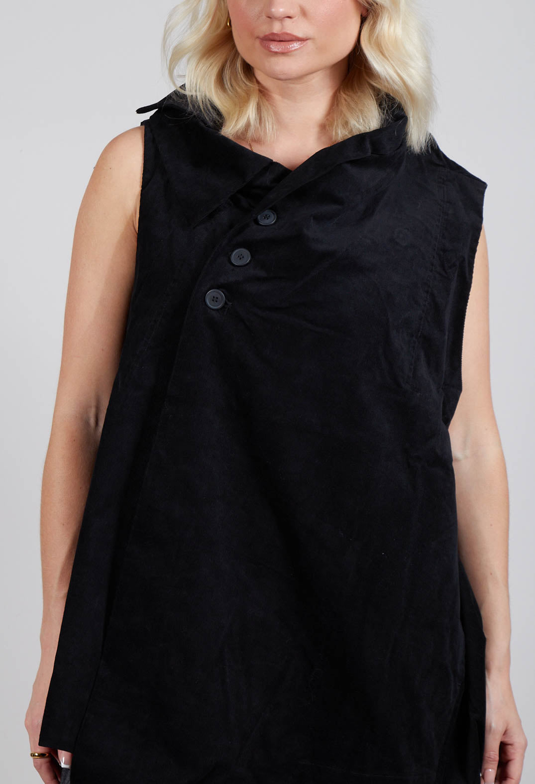 High Neck Sleeveless Jacket in Black